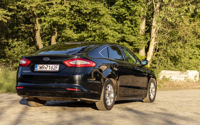 Ford Mondeo cena 54900 przebieg: 178600, rok produkcji 2015 z Wrocław małe 704